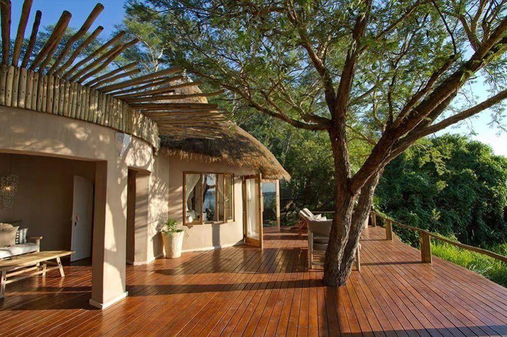 Tongabezi Lodge Simonga Екстериор снимка